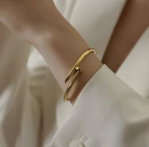 Luxe Pin Cuff - Bracelet